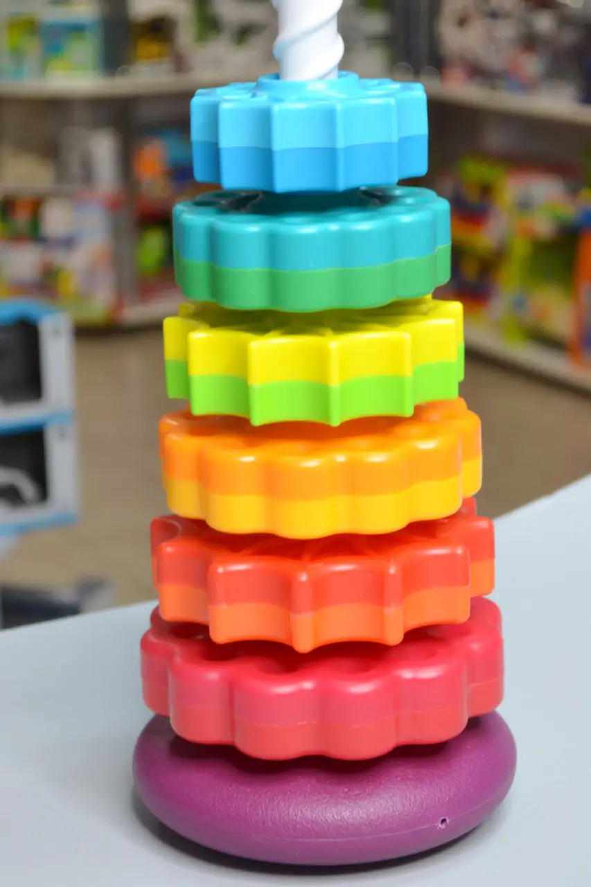 Спіральна пірамідка "Rainbow Tower" 868-91 